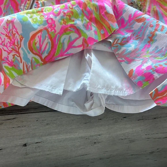 Lilly Pulitzer Vibrant Pink and Orange Mini Skort - Picture 6 of 6